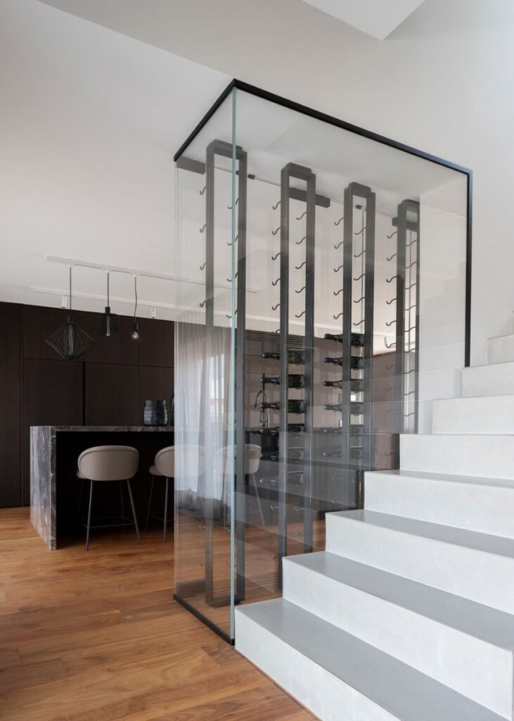Penthouse O in Wien, Austria by Destilat Design Studio – Home Stratosphere