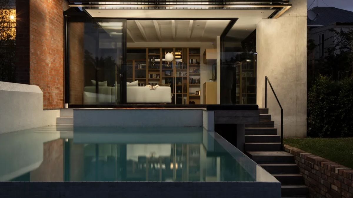From the front, the villa appears unaltered, adding to its strong beauty and tradition.