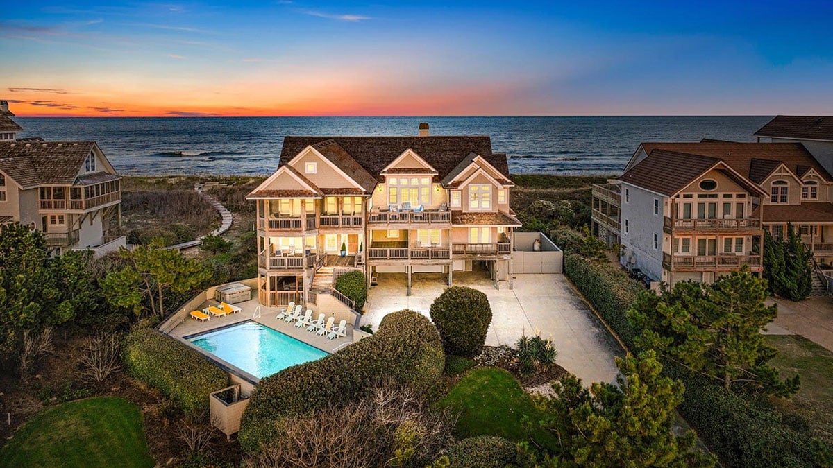 Beautiful Palmer's Island Oceanfront Estate at 112 Baum Trl S.