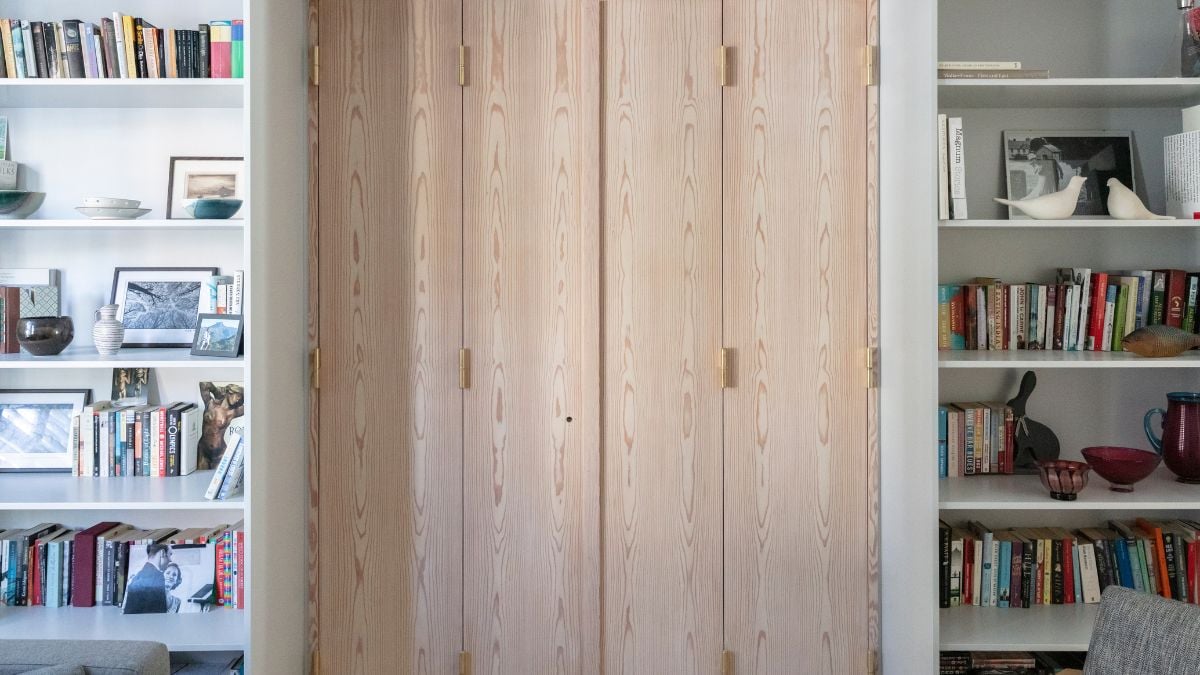 Doors and floors made of Douglas fir were soap-washed.