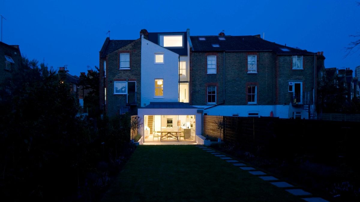 With a large rear garden that spreads toward the back of the property and an interesting skew to an otherwise conventional Victorian design, the house is situated on a steep bend.