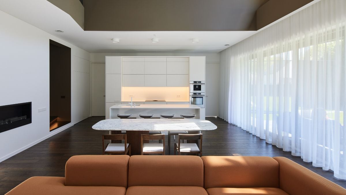 There are different floors in the internal construction. The living room, dining room, utility room, and kitchen are all located on the first floor.
