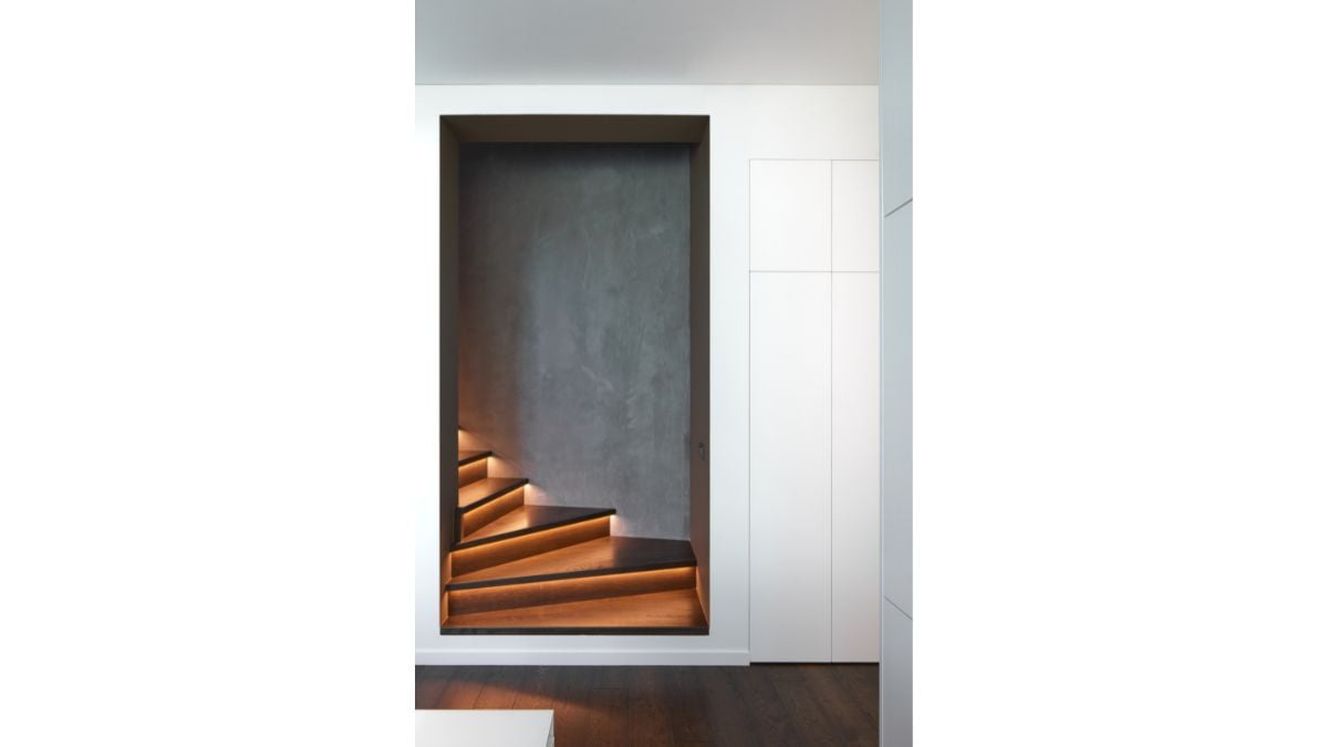 When implemented, an intriguing shape is produced that changes as you go around the house.