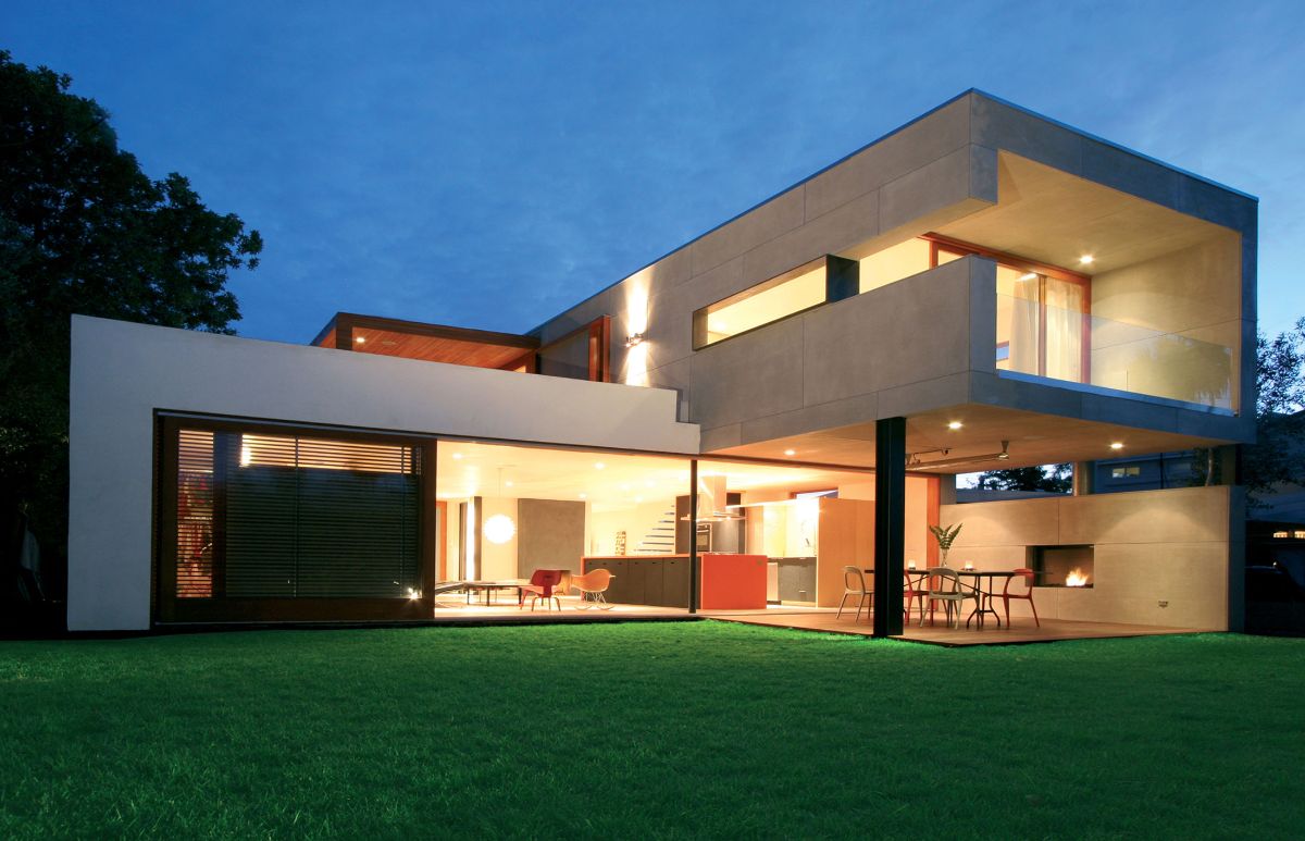 The house simplistic Eco-conscious design and oriented on the site to better take advantage of natural light and winds.
