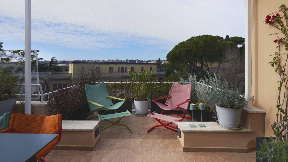 Aventino Penthouse patio.