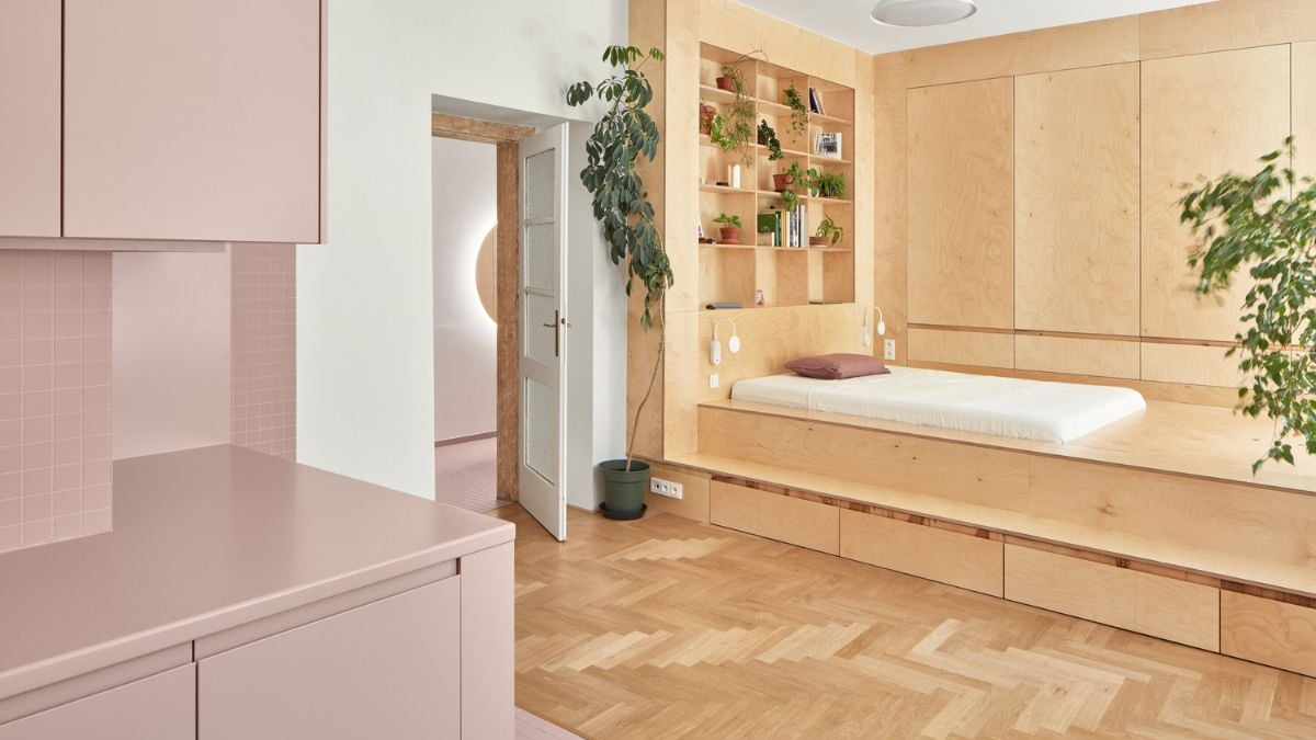 A generous living area was constructed on the floor plan of the original kitchen, dining room, and bedroom as the fundamental design goal of the entire rebuild.