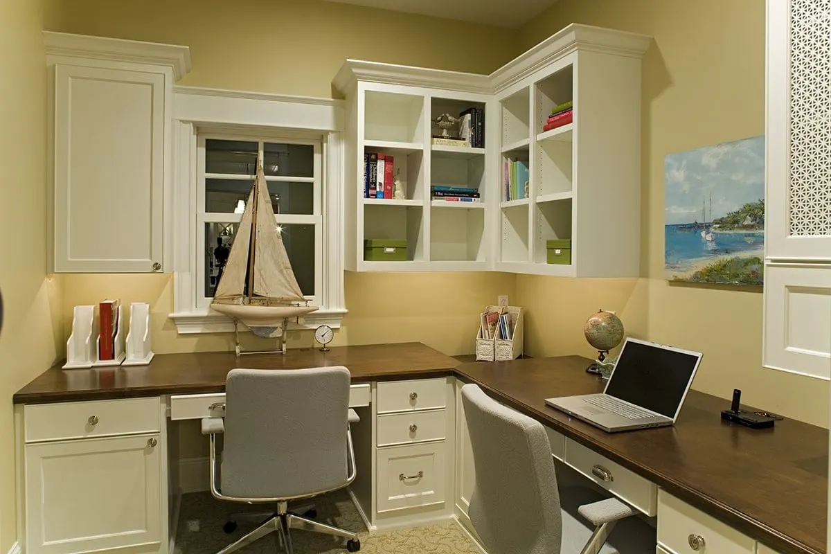 Work Together, Stay Together: 17 Trending Home Office Designs with Two ...