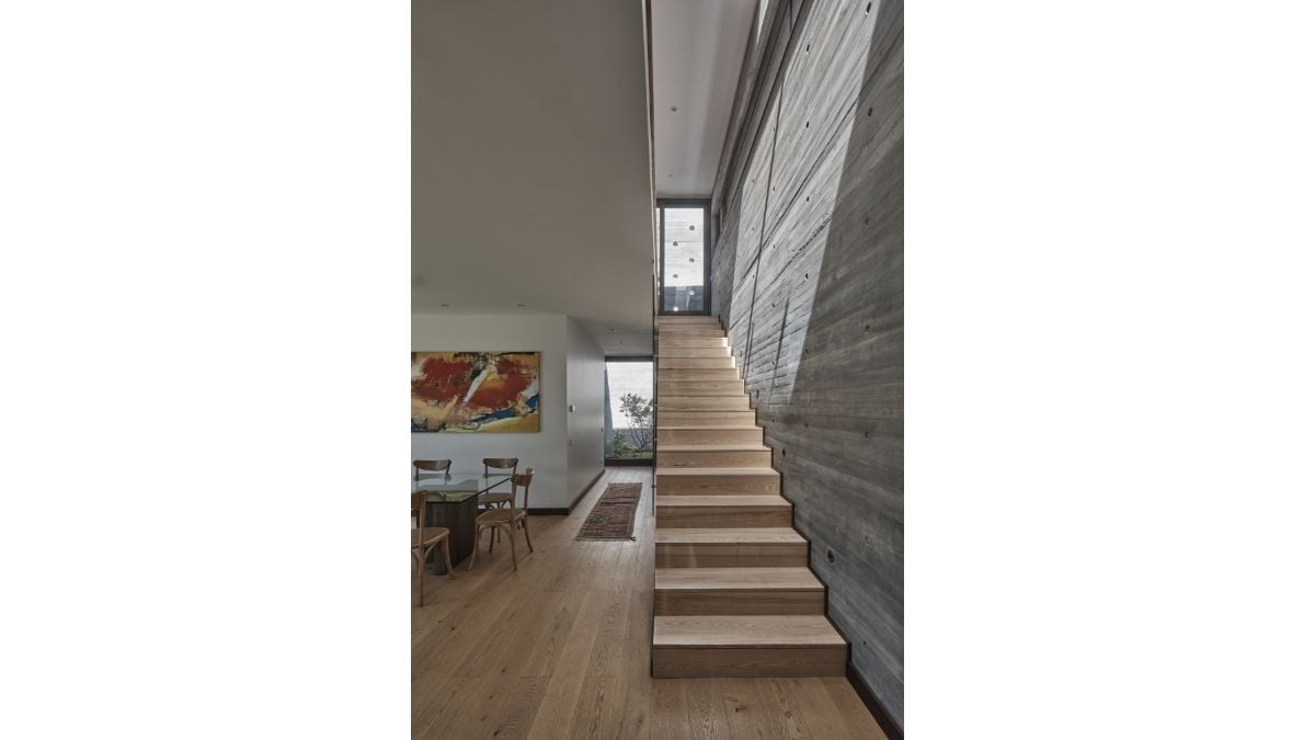 A residence with minimal walls but lots of open spaces and communication.