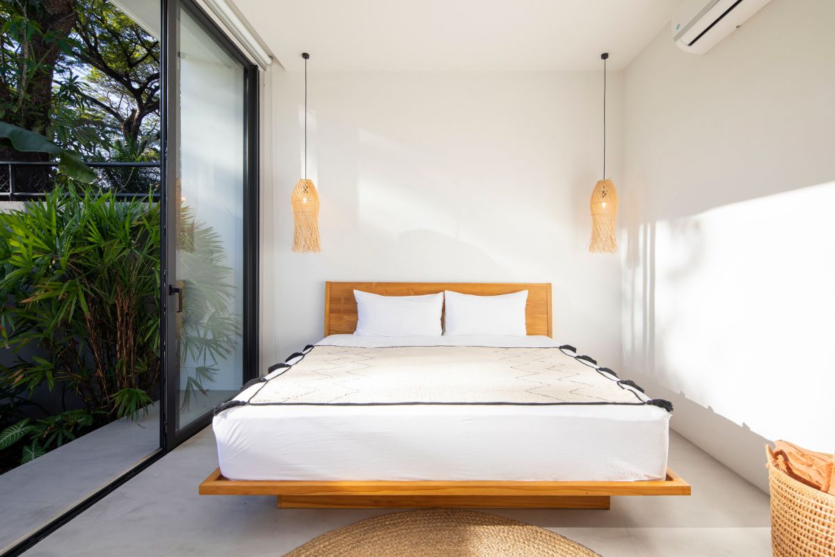 Bedrooms are composed of concrete, making them much more enclosed and providing greater solitude.