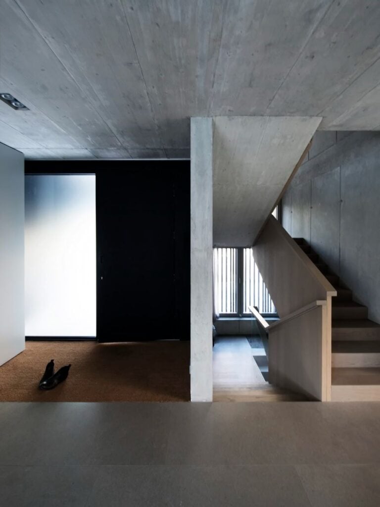 House Step Level by OFIS Architecture – Home Stratosphere
