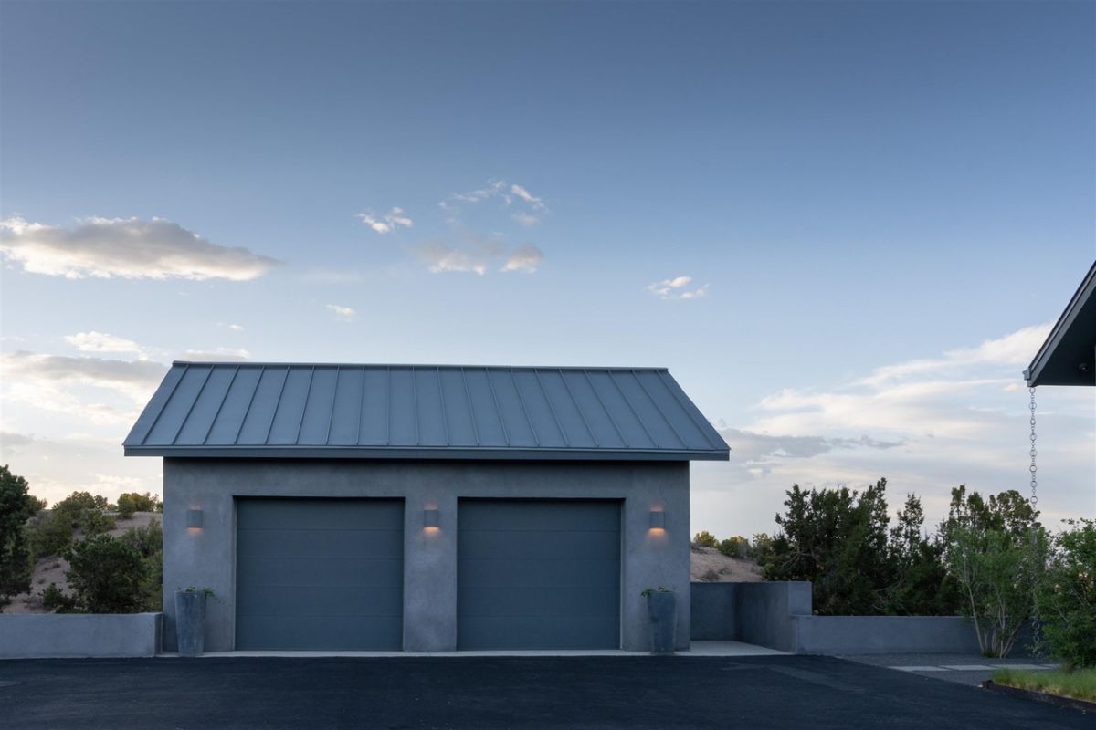Car garage
