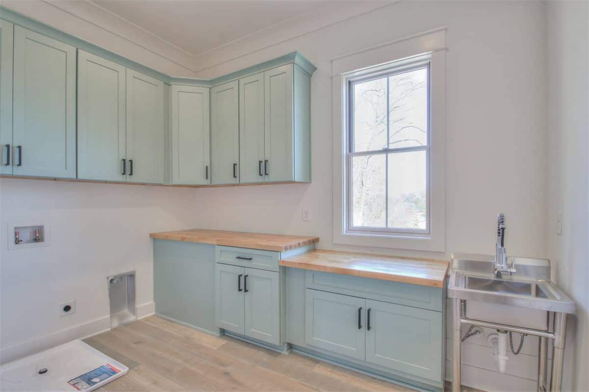 Bright Laundry Room with Efficient Design