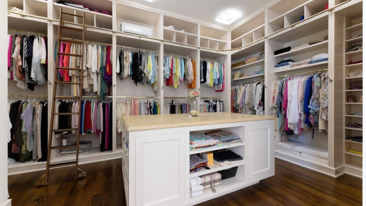 Closet