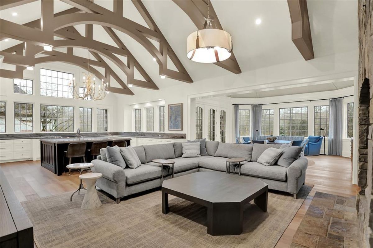 Living room in a different view,.