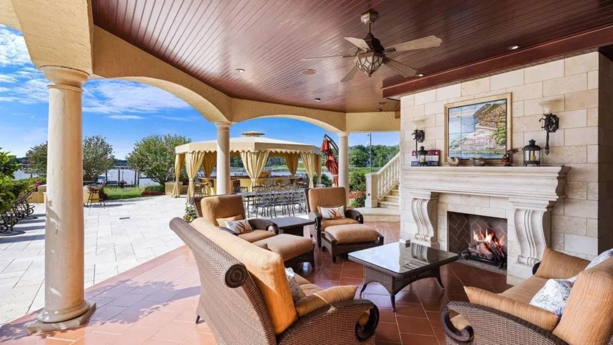 Cozy sofas with modernized hearth and squared center table