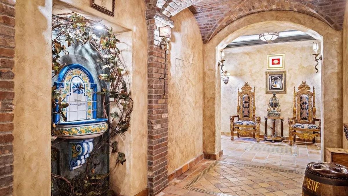 A solemn and holy designed room