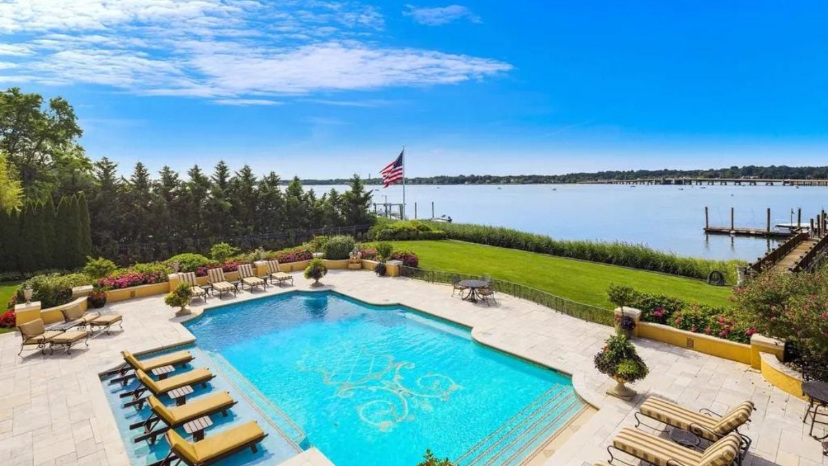 The view of the pool and Navesink River
