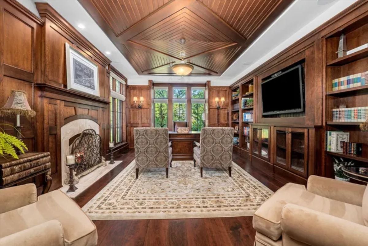 Reading room