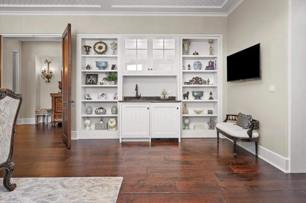 White open shelves cabinet