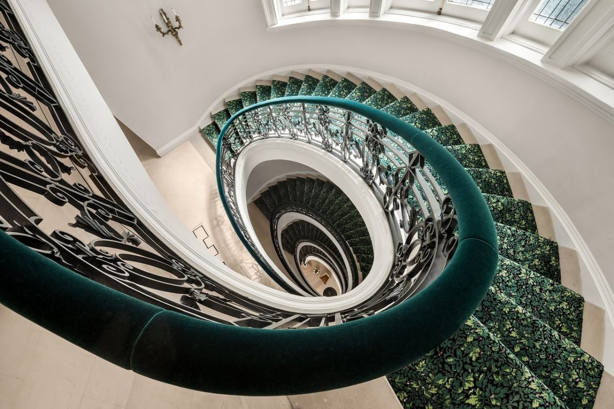 Spiral stairs
