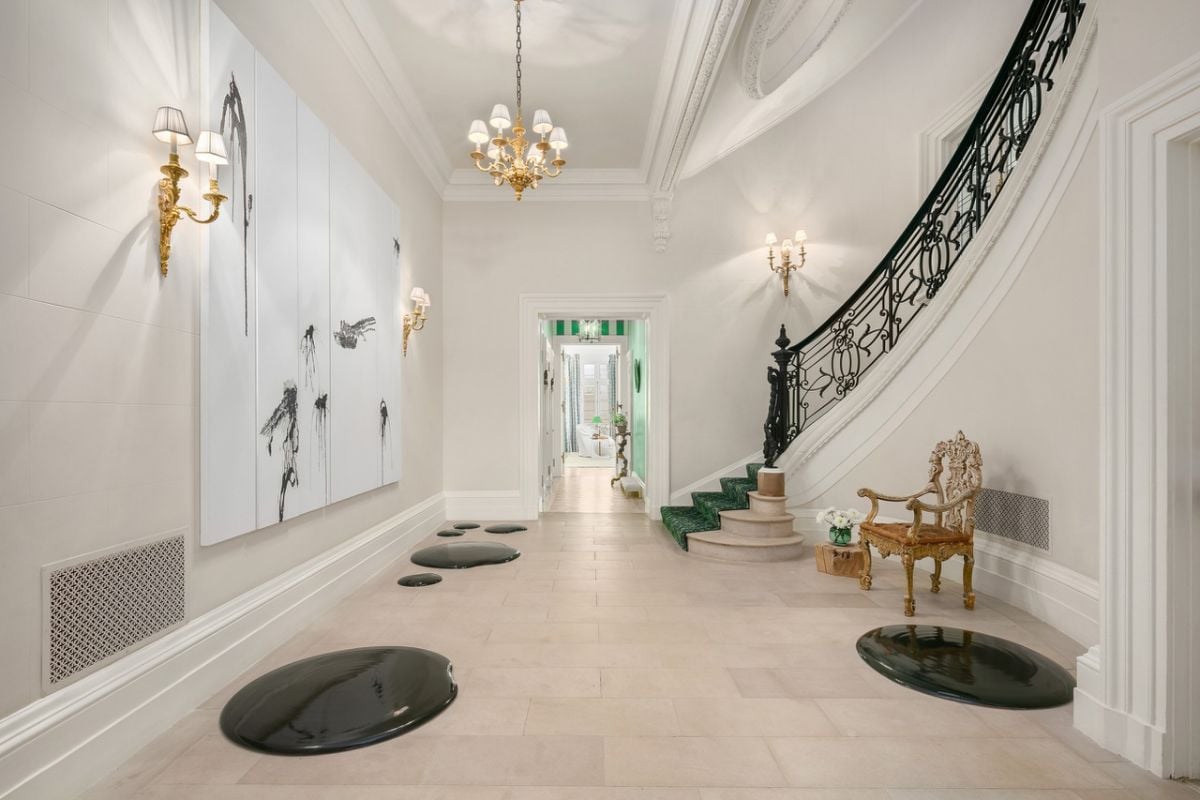 Entrance hall