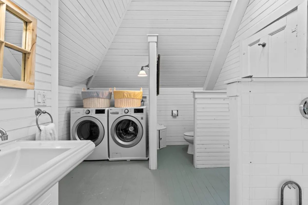 Laundry area