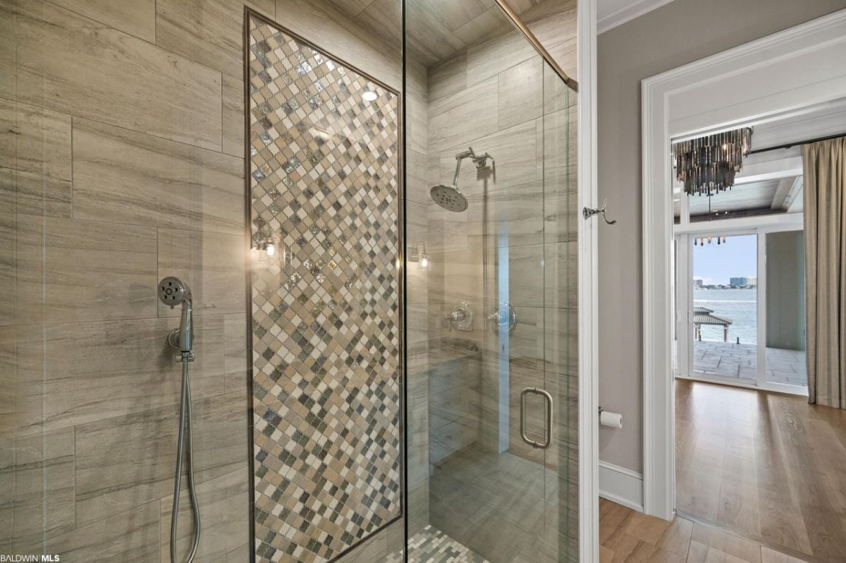Another shower room