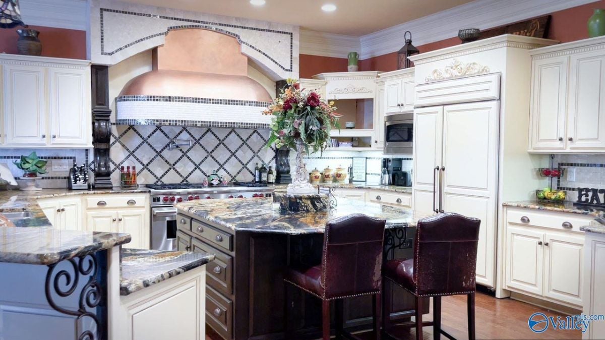 Kitchen area