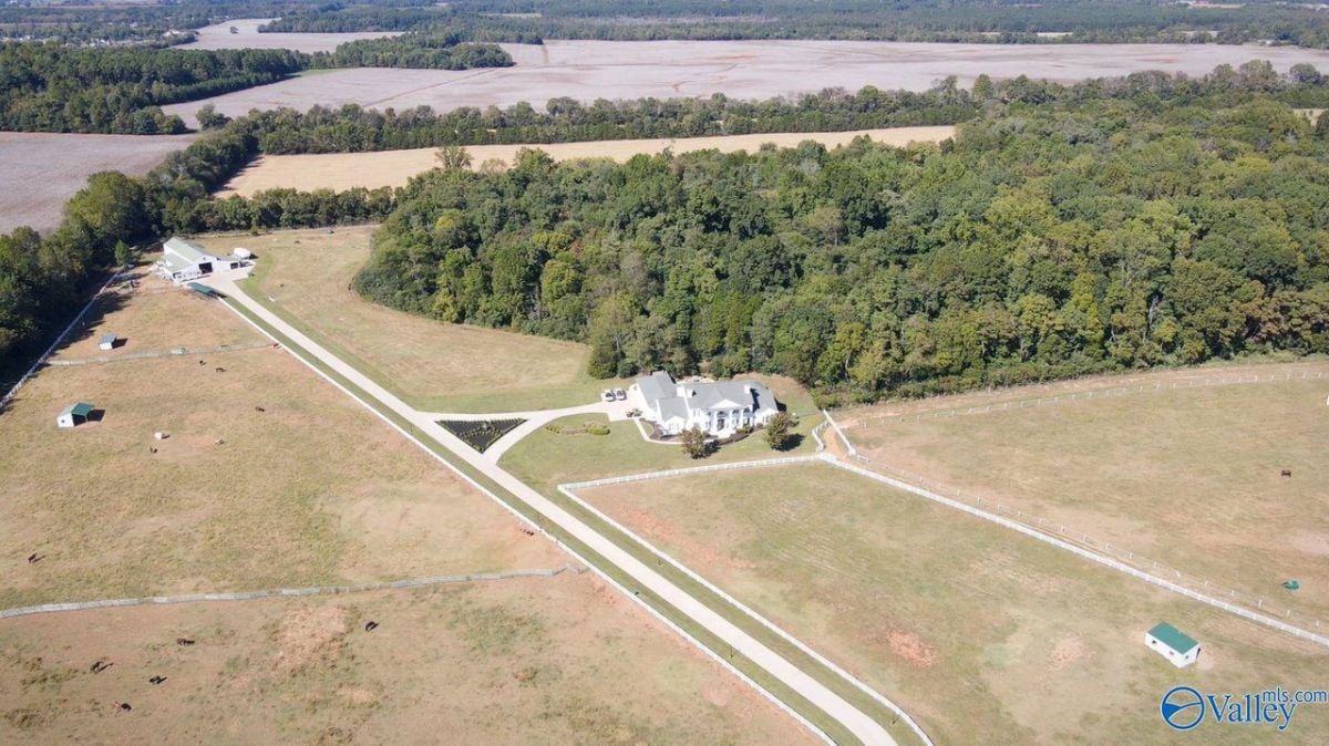 Property's aerial view.