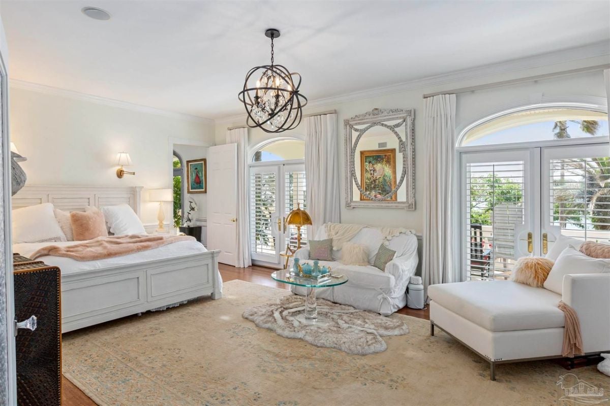 Master's bedroom