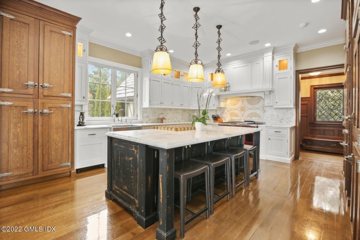 Kitchen area