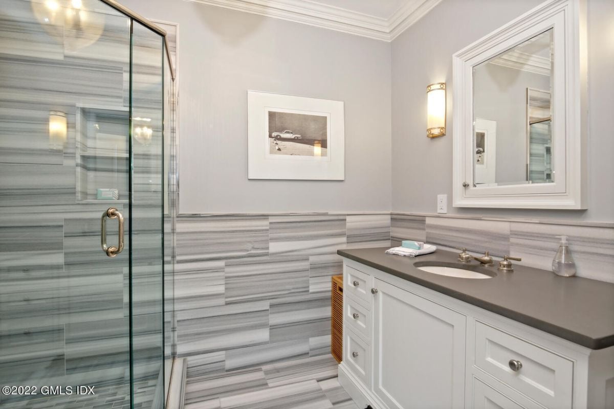 Shower area