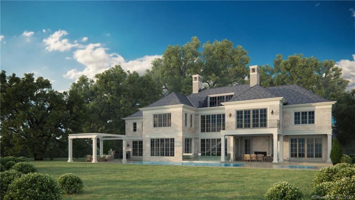 Far view featuring the pool area.