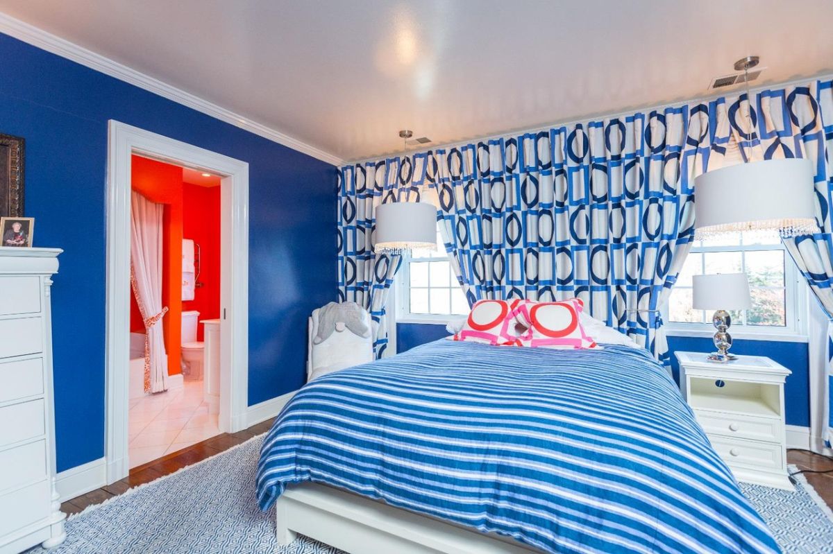 The second bedroom.