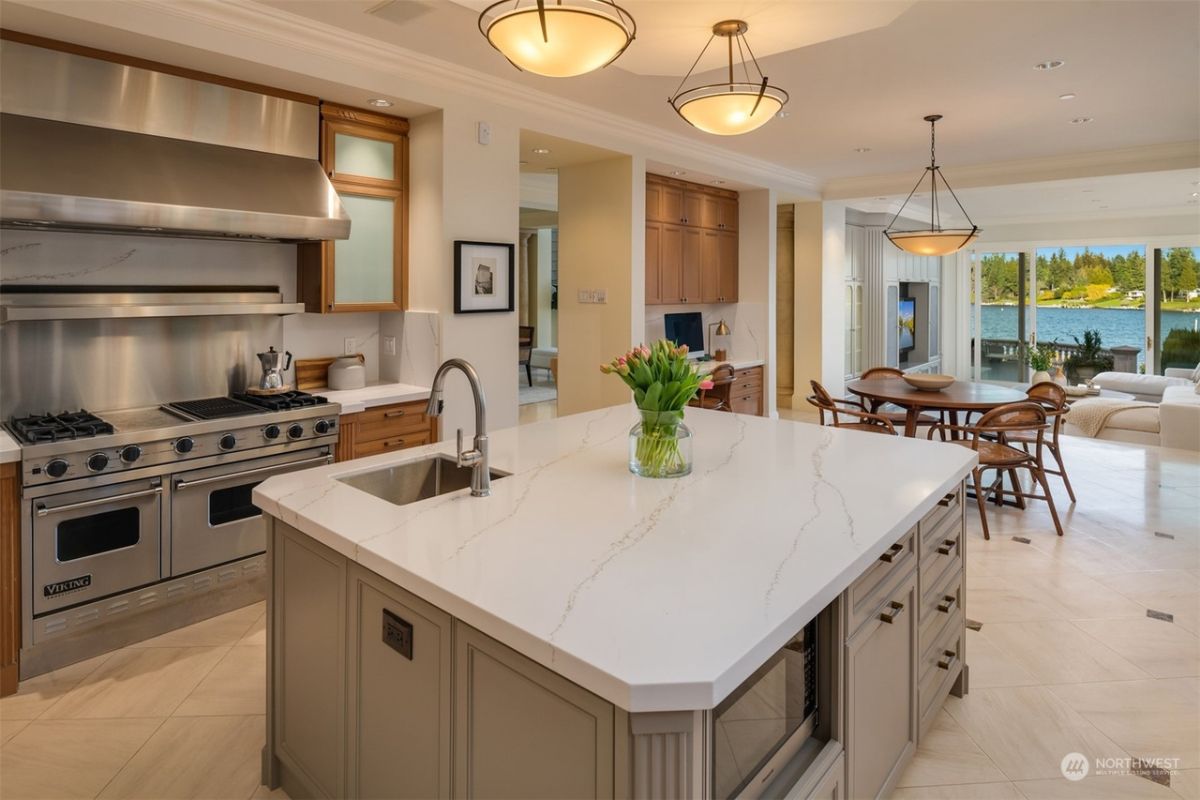 Kitchen area