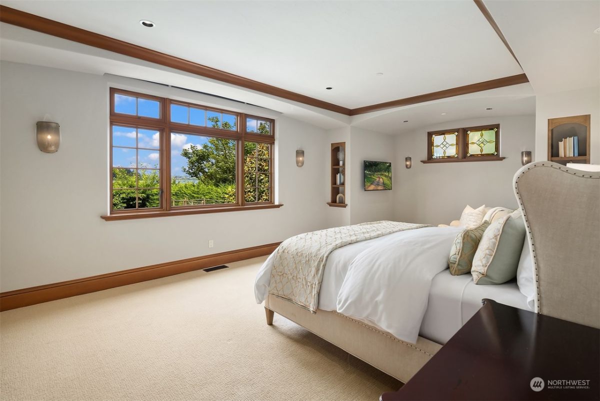 Master's bedroom