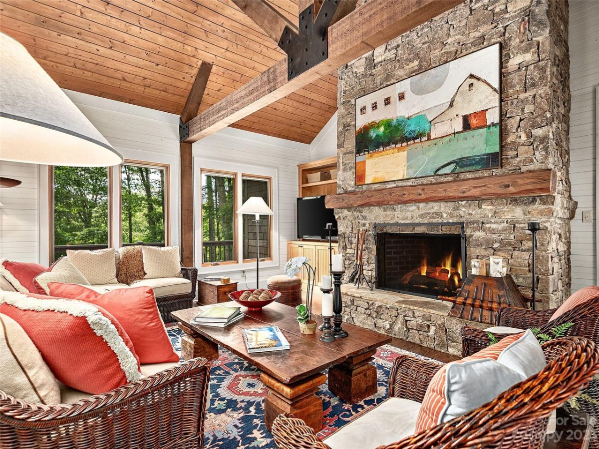 Guest's house living room.