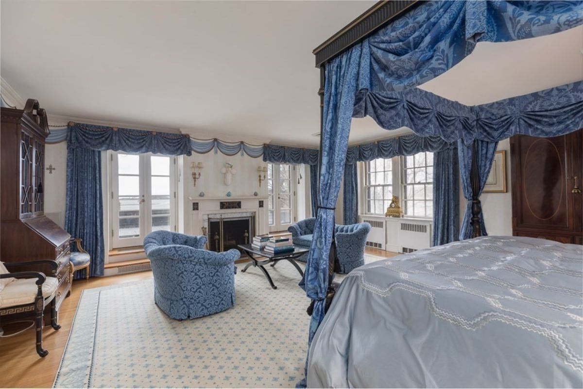 Master's bedroom
