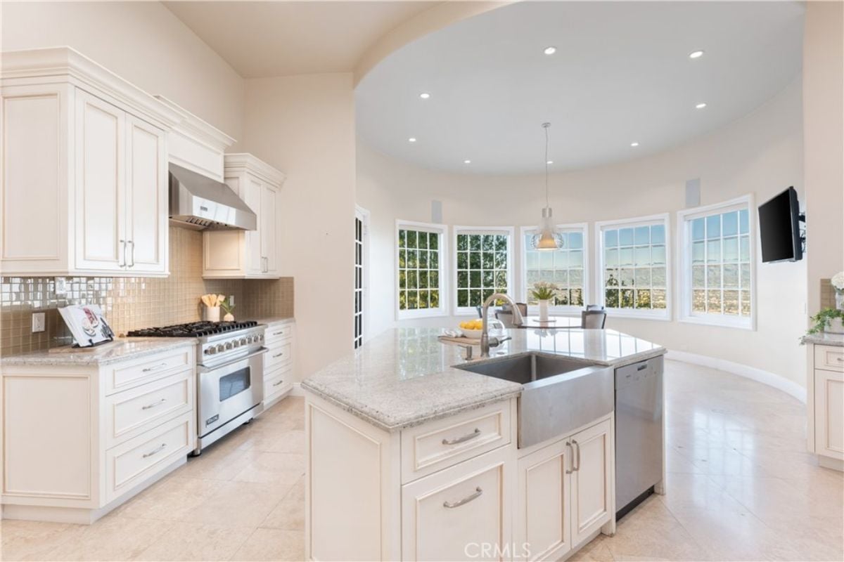 Kitchen area