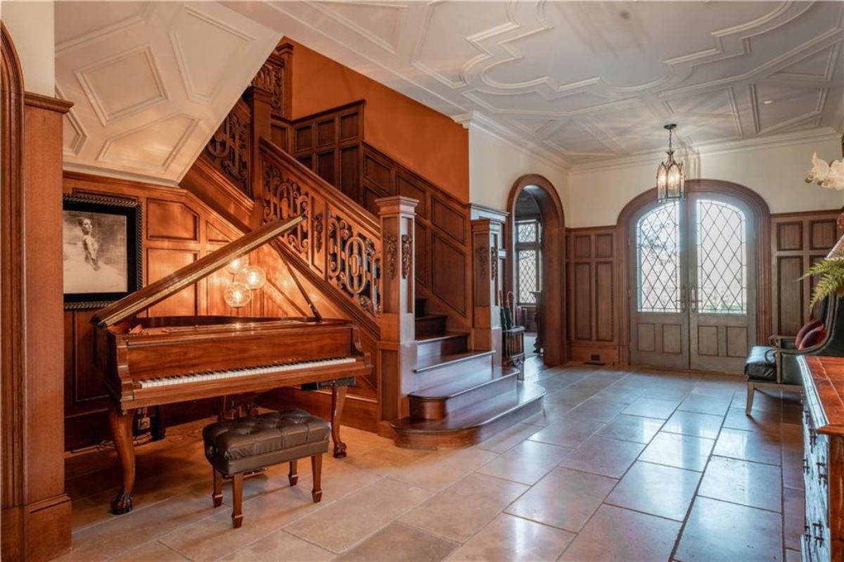 Foyer features the grand piano