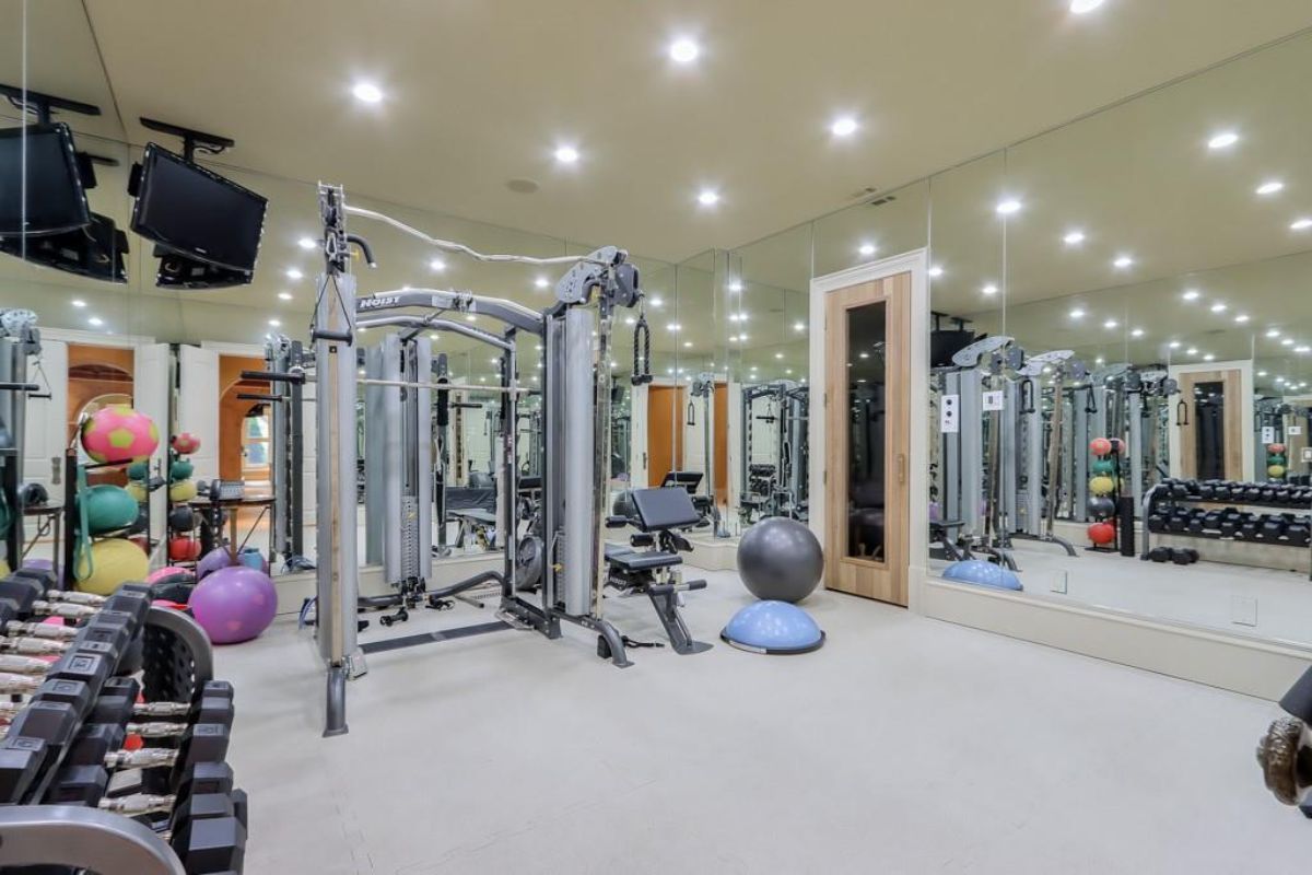 Gym room