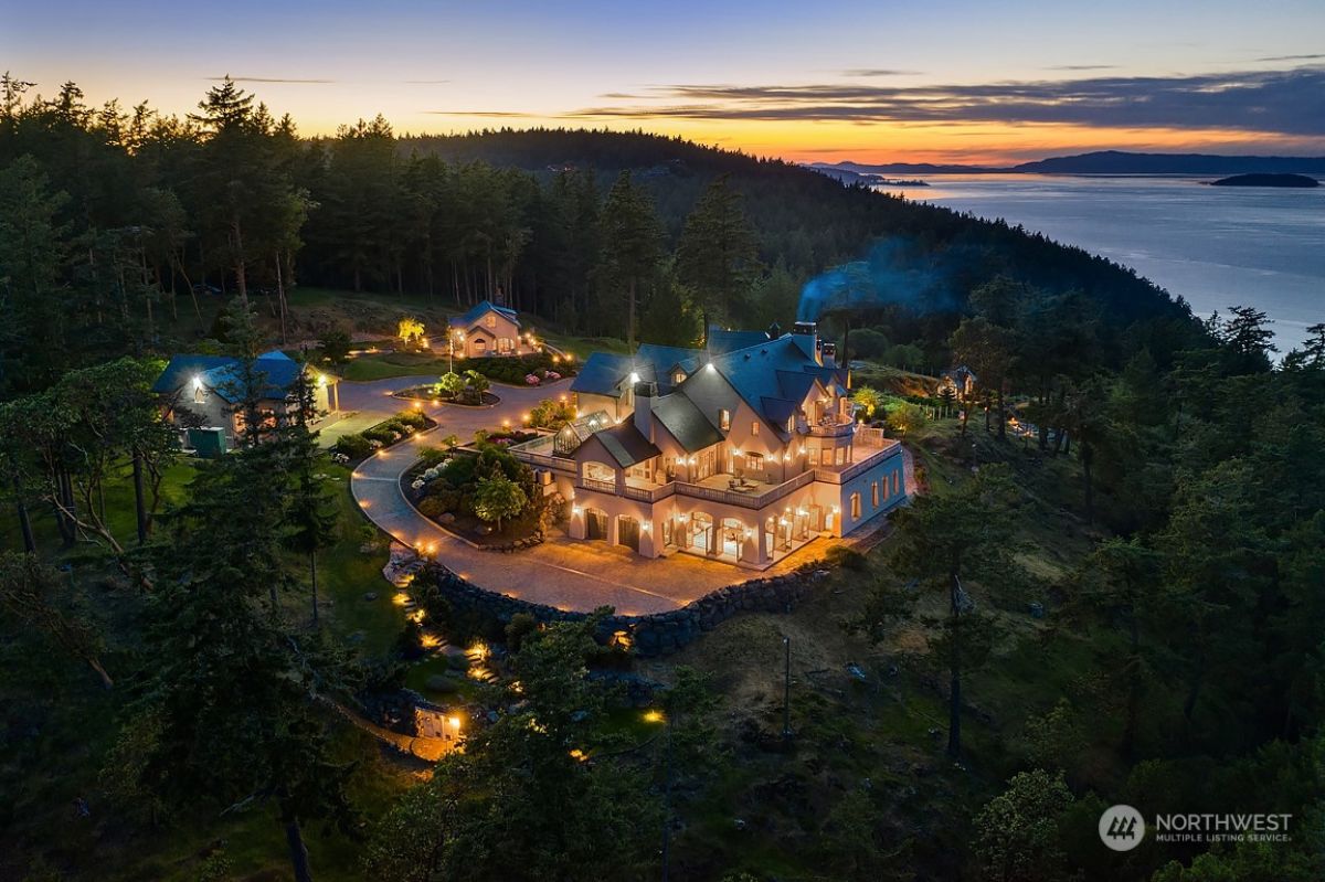 Mansion's aerial night view.