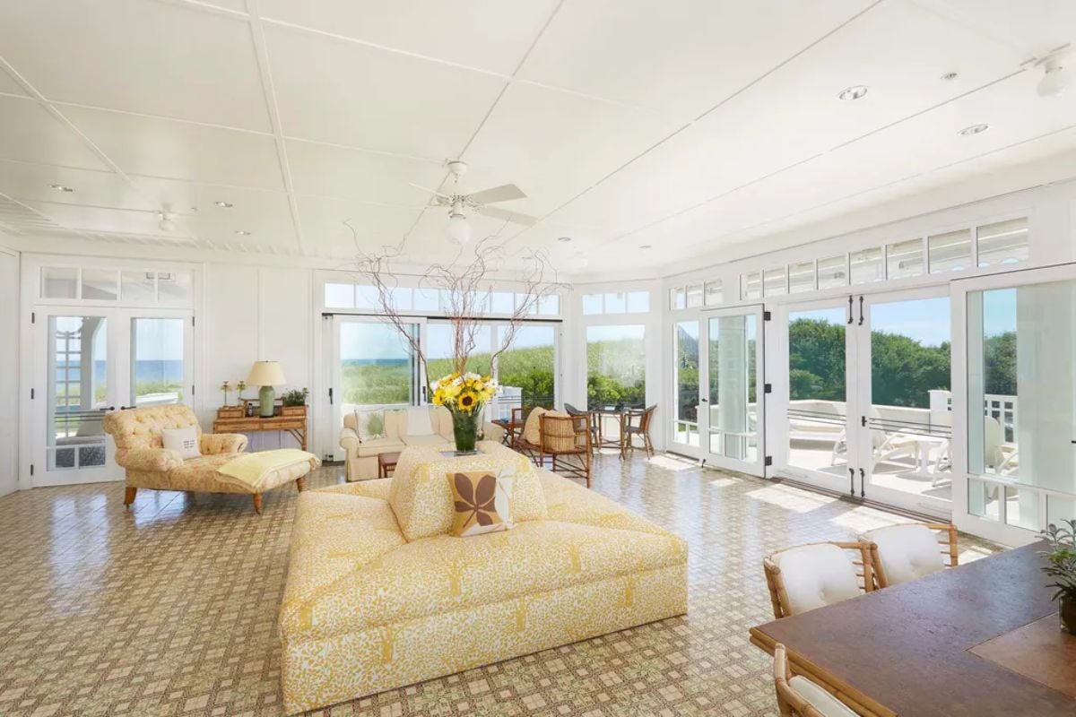 Sunroom and conservatories.