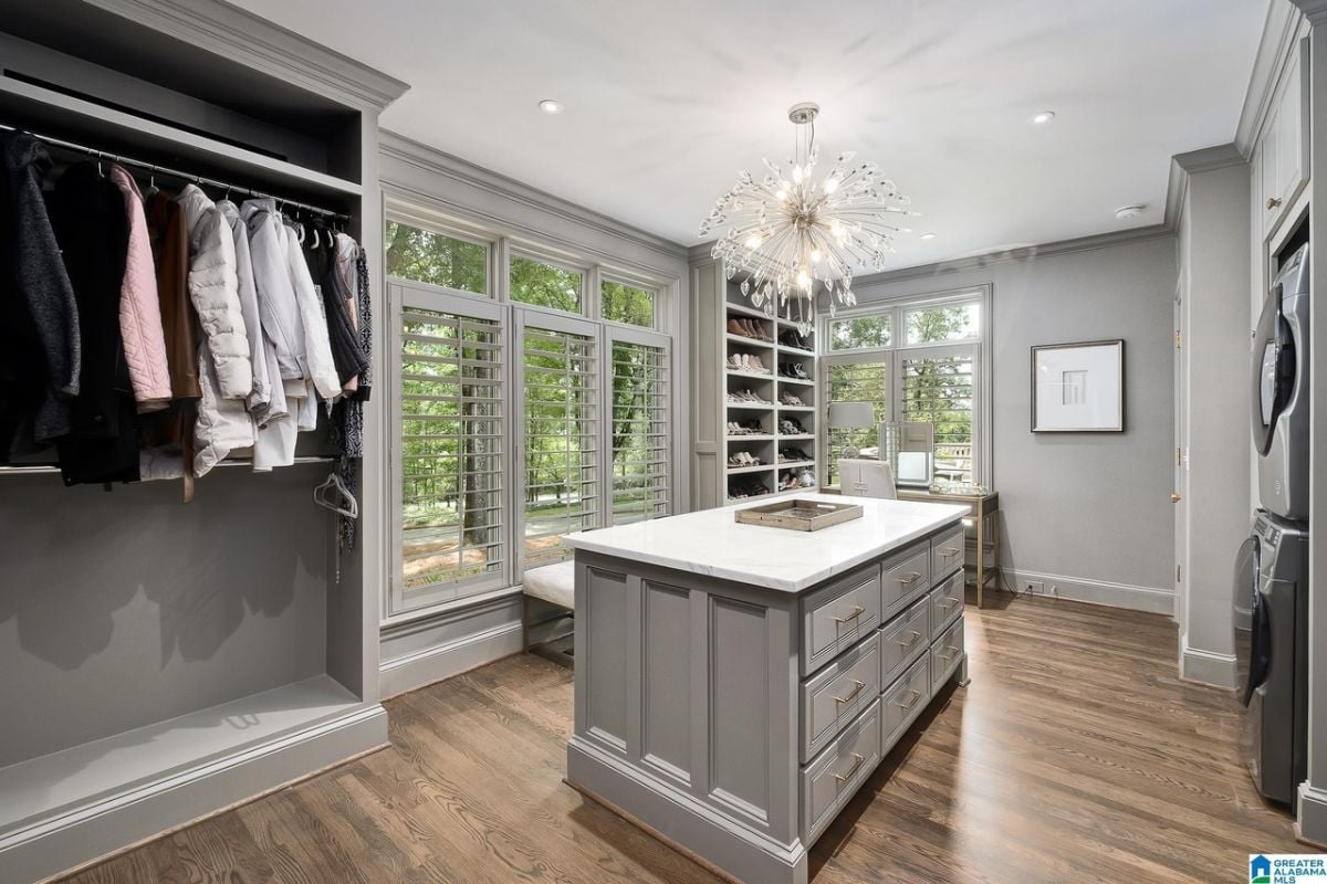 Closet