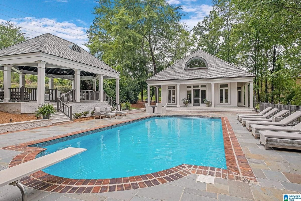 Pool area