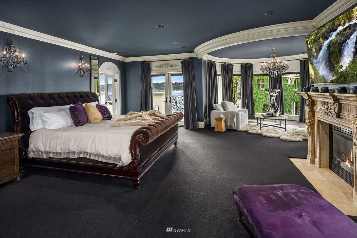 Master's bedroom
