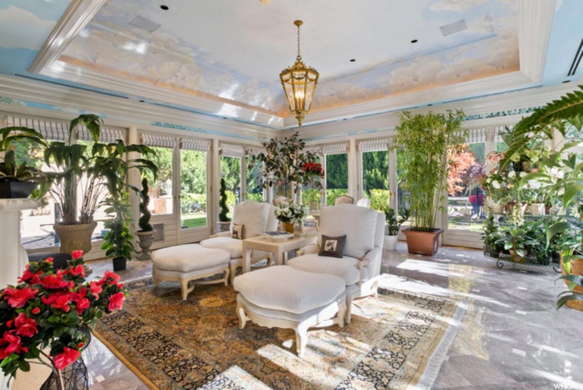 Screened porch