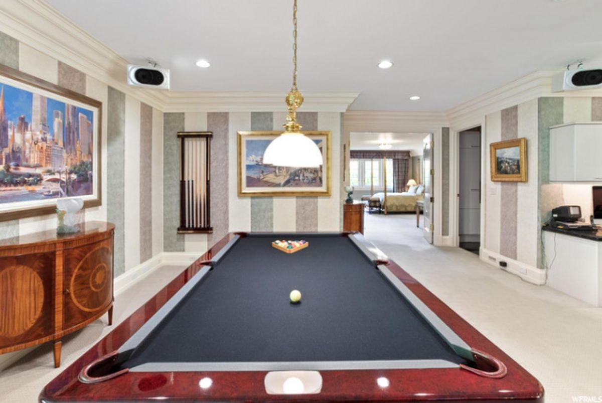 Billiard