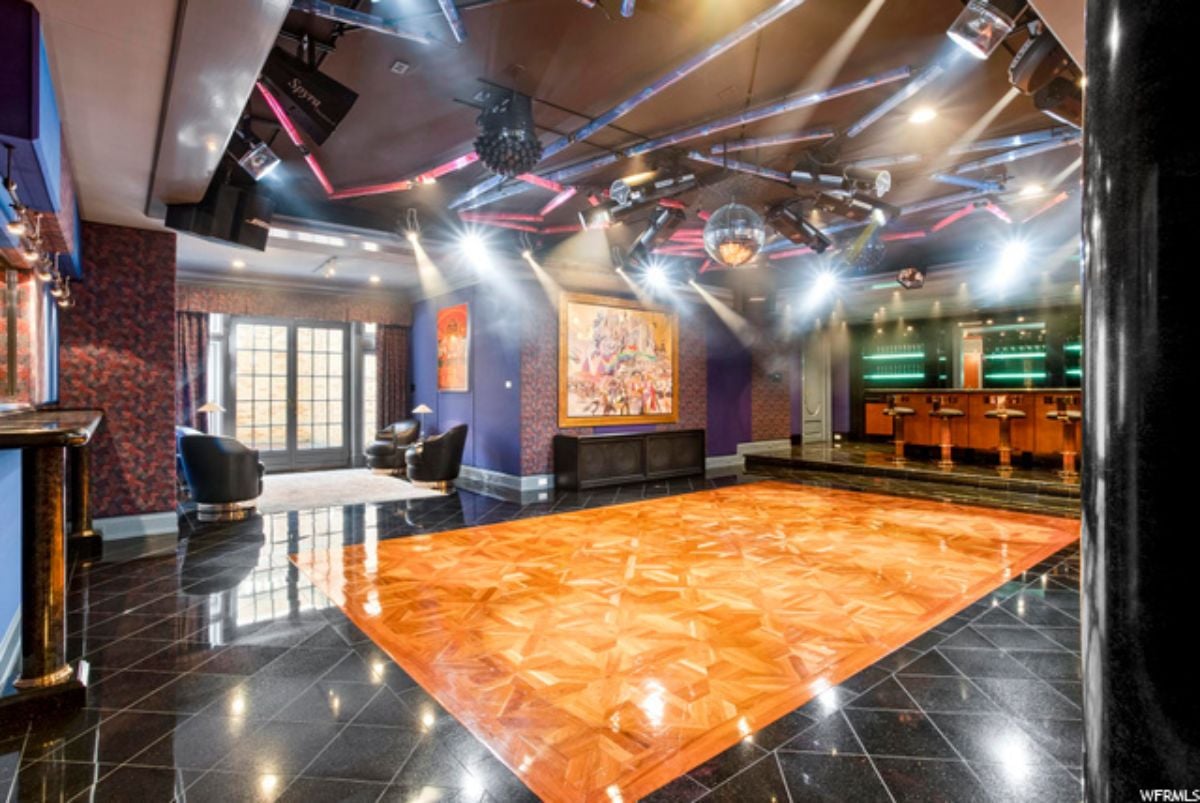 Dance floor