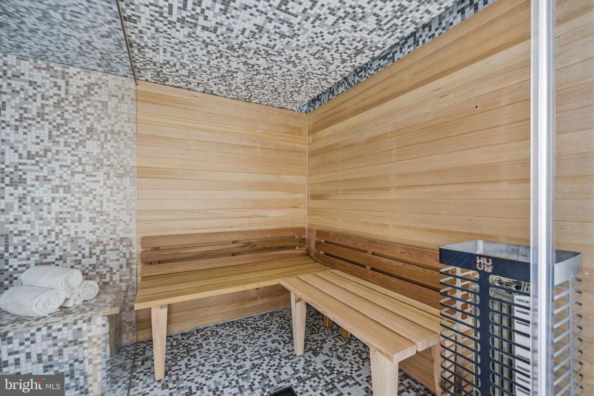 Sauna.